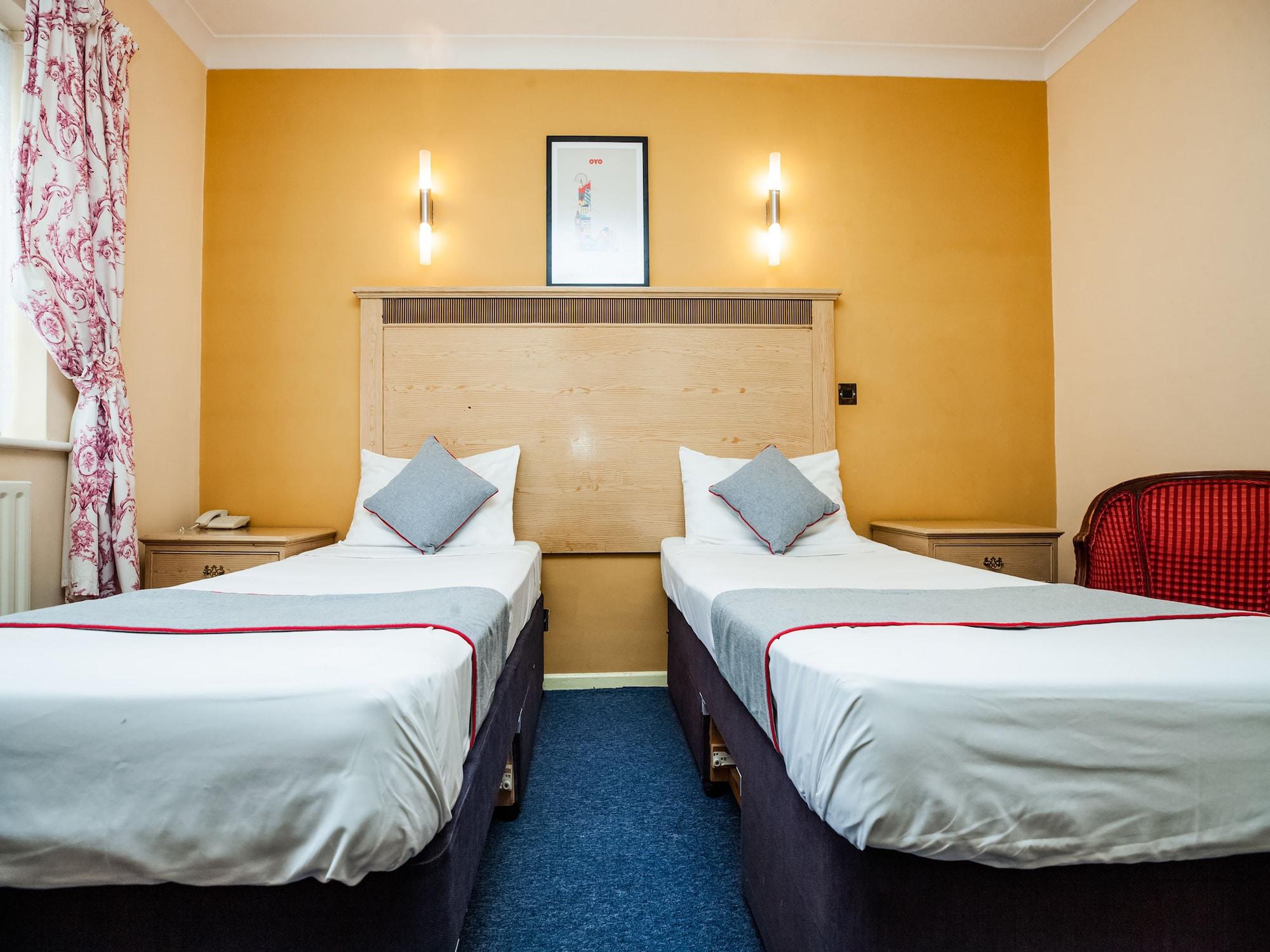 Oyo Osterley Park Hotel
