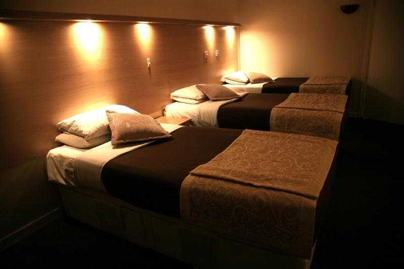 Oyo Osterley Park Hotel 3*