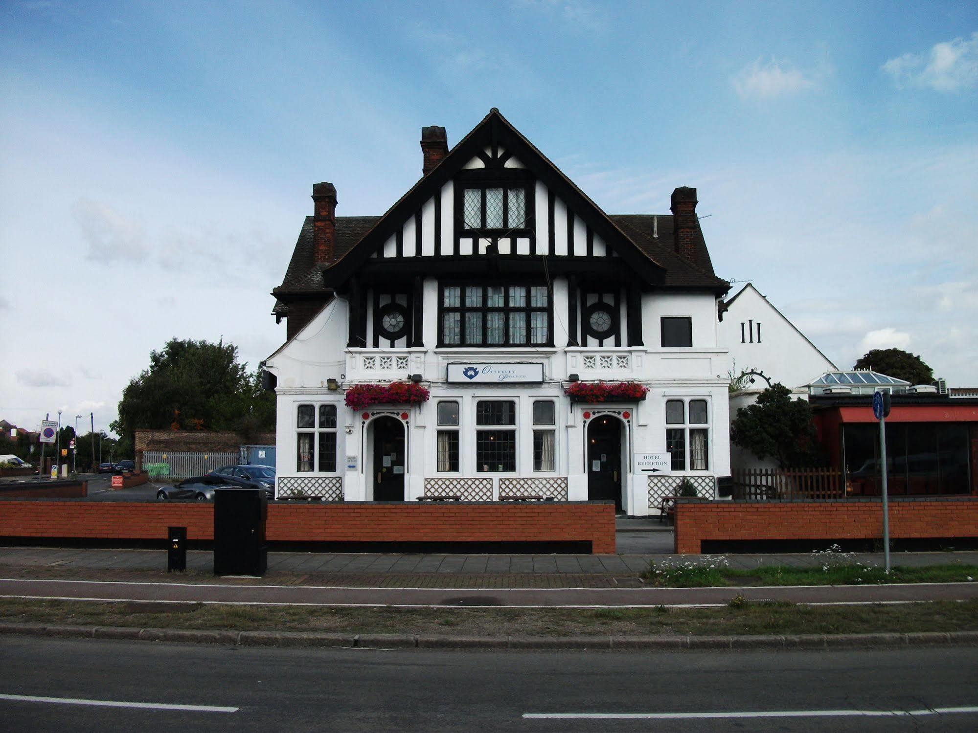Hotel Oyo Osterley Park 3*