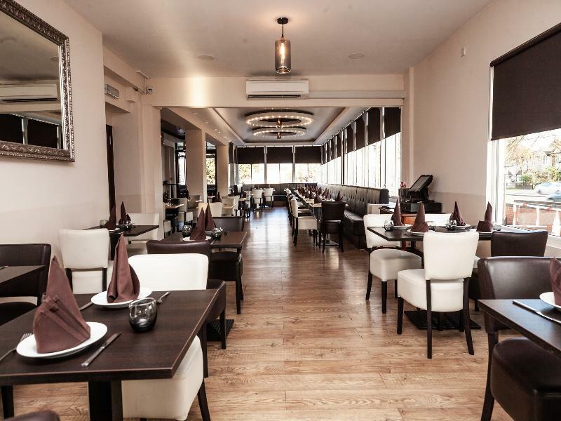 Oyo Osterley Park Hotel 3*
