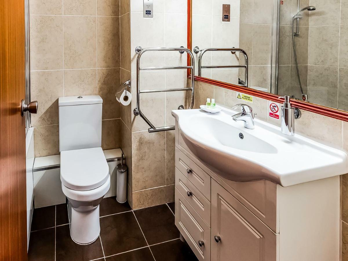 Oyo Osterley Park Hotel Isleworth